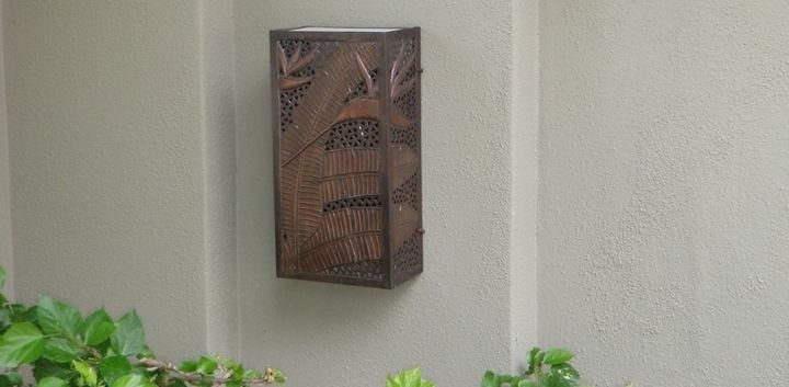 Carved timber wall lantern, Diamond Head Residence, Oahu